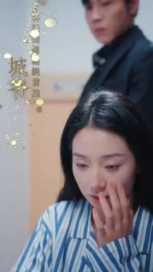 伪装的玫瑰 《伪装的玫瑰》短剧封面