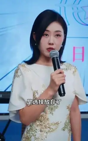 《星光歌王涅槃重生（65集）（夸克网盘）》短剧封面