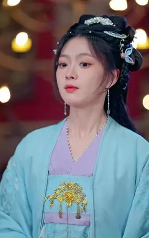 《侯府弱女，三条毒计吓哭皇帝：史上最强毒士＆侯府弱女？三条毒计吓哭皇帝：阳谋（99集）谢瀚杰＆杨帆（夸克网盘）》短剧封面