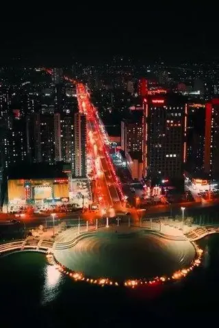 《月染私桥》短剧封面