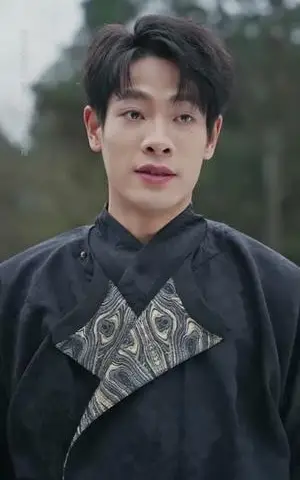 《隐龙出山定乾坤》短剧封面