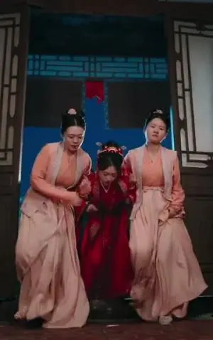 《刁蛮小医妃》短剧封面