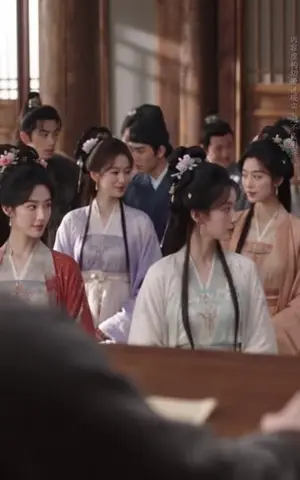 《本王要娶女魔头（81集）（夸克网盘）》短剧封面