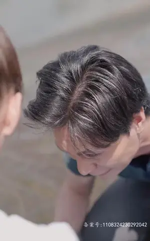 《重生90之无敌宝妈（98集）》短剧封面