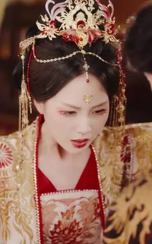 《两宫太后重生了，更改诏书换皇帝&两宫太后重生了更改诏书换皇帝（80集）张常宁&吴思君》短剧封面