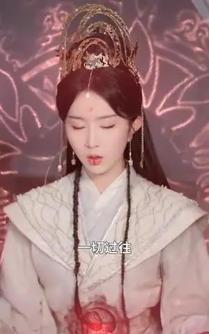 《魔念烬红妆（70集）靳旺＆程七月》短剧封面