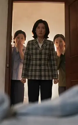 《重生70：先把空间抢到手清月的故事（120集）（夸克网盘）》短剧封面