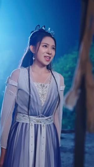 驭兽师很稀有她一抬手万兽臣服（87集）刘钊宏&周蓉倩（夸克网盘） - 奇幻,剧情短剧封面