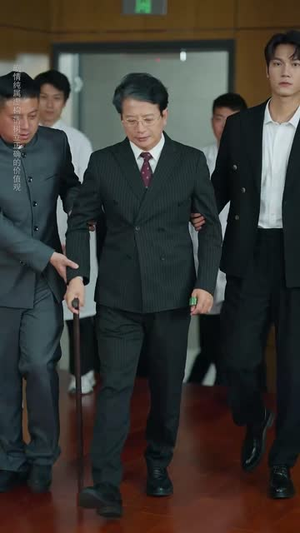 《重返十八岁我来执掌名门家族(60集)》短剧封面