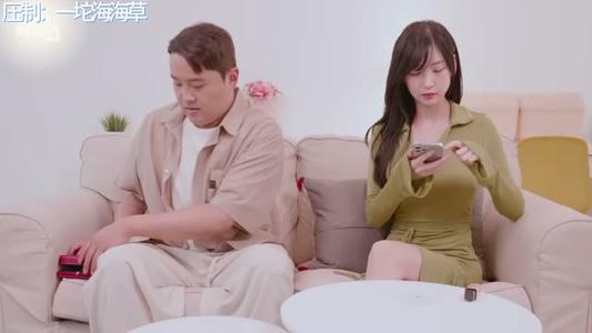 【中字】韩国网剧-禁欲的一年（李海仁）（夸克网盘）封面图 - 剧情短剧
