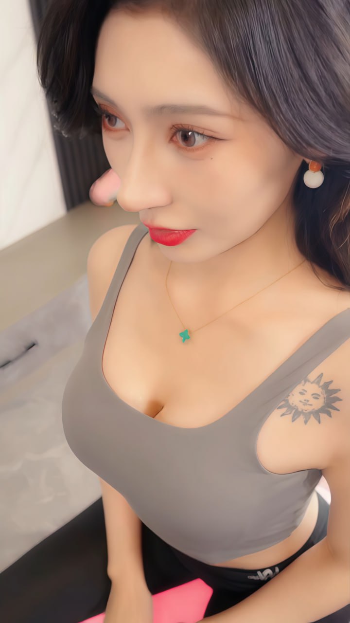擦边短剧:苏媚后妈&堕落天使&沉鱼落雁&堕落后妈&换爱 《擦边短剧:苏媚后妈&堕落天使&沉鱼落雁&堕落后妈&换爱》短剧封面