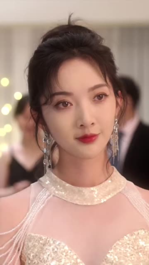 《傅太太每天都想离婚（80集）》短剧封面