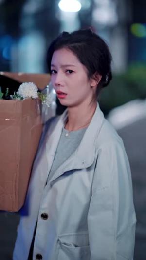 天秤神女：从交易时间开始（120集）张玉溪＆瑾萱（夸克网盘）封面图 - 玄幻短剧