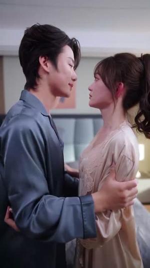 与他半日婚甜（69集）李子杰＆查祎琛（夸克网盘）封面图 - 都市短剧