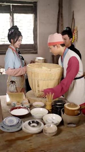 农家锦鲤小娇妻（141集）张宇轩＆邵迪封面图 - 乡村短剧