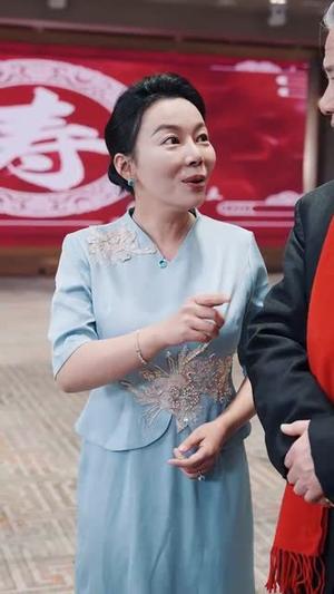 业绩不达标老板要和我谈恋爱（79集）翟兆星&刘星辰（夸克网盘）封面图 - 职场短剧