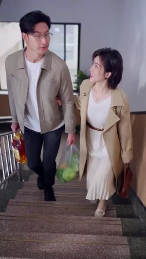 把我女儿的学区房还回来&是谁拿走我的学区（60集）（夸克网盘）封面图 - 家庭短剧