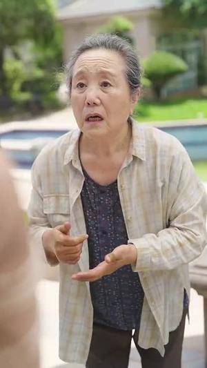 女儿驾到飒爆全球（100集）（夸克网盘）封面图 - 短剧短剧
