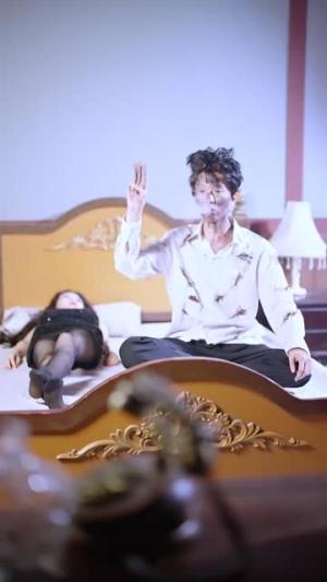 离婚后神女大人她觉醒了（61集）（夸克网盘）封面图 - 都市短剧