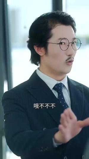 统统退下！夫人她是古代老祖宗&统统退下夫人她是古代老祖宗（76集）王小明＆赵早儿封面图 - 穿越短剧