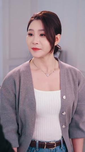 辣妈是女王,归来横扫一切 《辣妈是女王,归来横扫一切》短剧封面