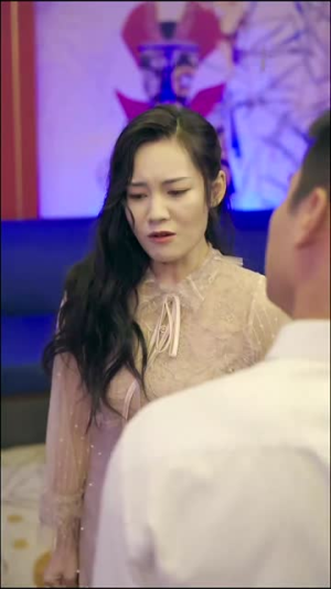 《史上最强大富豪（94集）》短剧封面