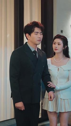 千古一帝镇乾坤＆朕说俄语你怕什么（70集）于介平＆张婉琳（夸克网盘）封面图 - 古装短剧