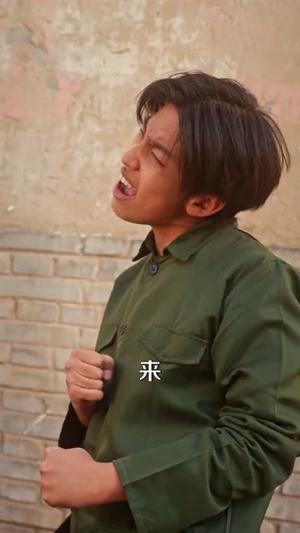 重生1985，给妻儿幸福生活（80集）蔡浩＆田婷婷（夸克网盘）封面图 - 年代短剧