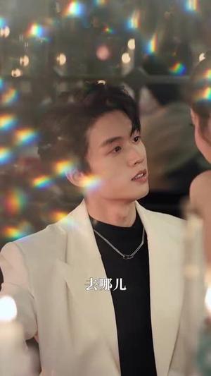 昼以继夜（100集）刘宇航＆翟一莹＆梁思伟＆张晋宜＆卡戎＆谭盐盐（夸克网盘）封面图 - 爱情短剧