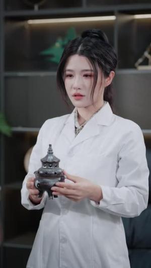 无敌小神医 《无敌小神医》短剧封面
