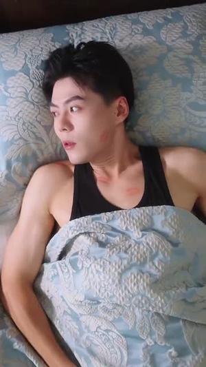 美女冷静我只是个电工（83集）张如意&郭建清&冯韵霏（起司）封面图 - 都市短剧