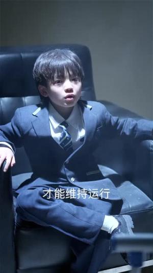 系统薇光（60集）王柏硕＆杰苏尔封面图 - 奇幻短剧