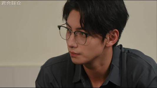 小姨陪睡&家教老师&温柔的小姨（完整版） 教母eliy 最新 擦边短剧-夸克网盘 - 剧情短剧封面
