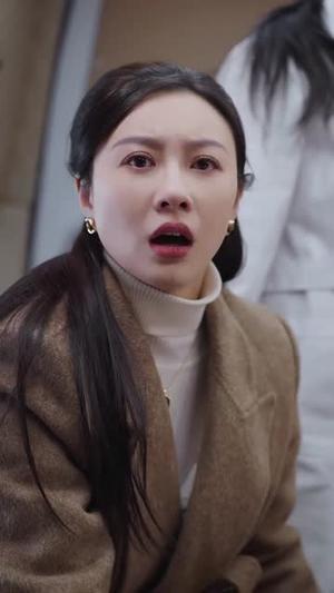 恶意别救护车后，老公跪求不和离（60集）（夸克网盘）封面图 - 短剧短剧