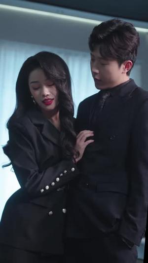 带着一亿重生，我日子爽翻了（79集）蔡钧宇＆李美慧（1080P）（夸克网盘）封面