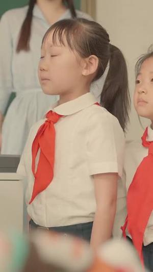妈妈我等你回来（60集）（夸克网盘）封面图 - 家庭短剧