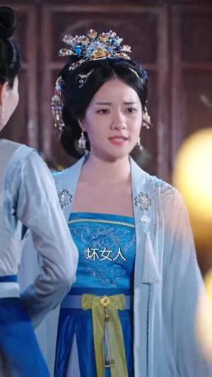 故意泄露心声后哑巴公主制霸后宫（70集）宗妍初&李子锋封面图 - 古装短剧