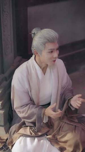 闯入修仙世界，征服绝美师姐（81集）张乙萌＆黄子淇（夸克网盘）封面图 - 短剧短剧