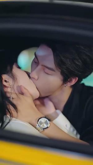 年下弟弟他又争又抢（80集）闵杰&刘夕语封面图 - 爱情短剧