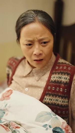 魂穿80做极品老太婆（100集）孔盈智&胡帼雄（夸克网盘）封面图 - 喜剧短剧