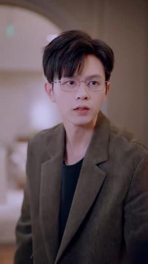 谢教授你太直球了（160集）王千硕＆彭千玲（夸克网盘）封面图 - 校园短剧