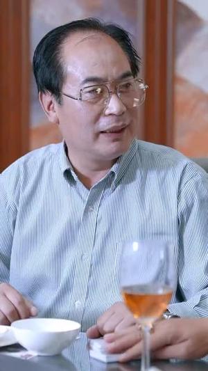 我靠一元当大佬＆一元豪婿（80集）黄文博（夸克网盘）封面图 - 都市短剧