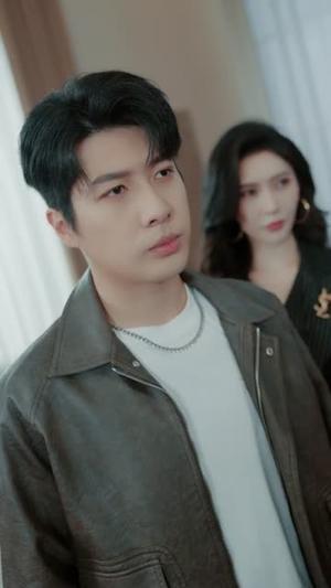 美女保镖不好惹（79集）戚正＆王安忆（夸克网盘）封面