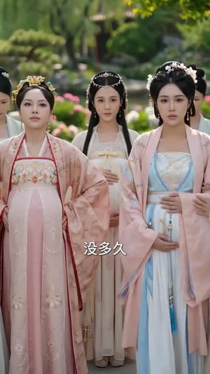 生下猫崽后，我被皇帝追着宠（70集）（夸克网盘）封面图 - 短剧短剧