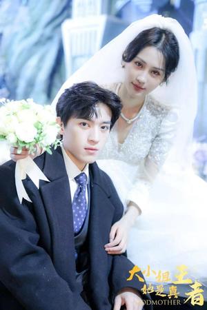归来之女儿竟是全球首富（90集）（夸克网盘）封面图 - 短剧短剧
