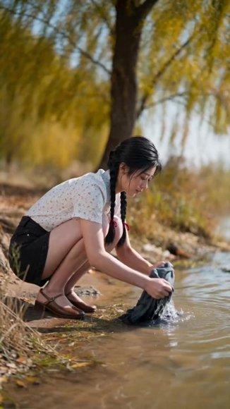 退婚后我在七零赚钱养家 《退婚后我在七零赚钱养家》短剧封面