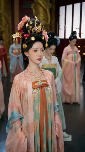 烬上金兰：凤阙春（88集）（夸克网盘）封面图 - 短剧短剧