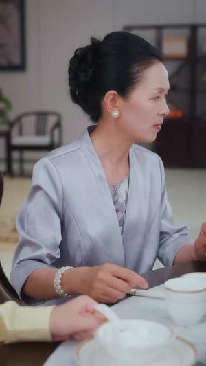联姻当天被抛弃，转身嫁给白月光（90集）孟瑞＆马维丽（夸克网盘）封面图 - 都市,爱情短剧