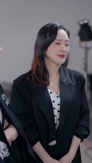 重生后，影帝先生天天让我疼（71集）施琦&王晟云（夸克网盘）封面图 - 短剧短剧