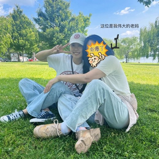 职场生存思维与360度沟通术，职场竞争力双核修炼指南封面